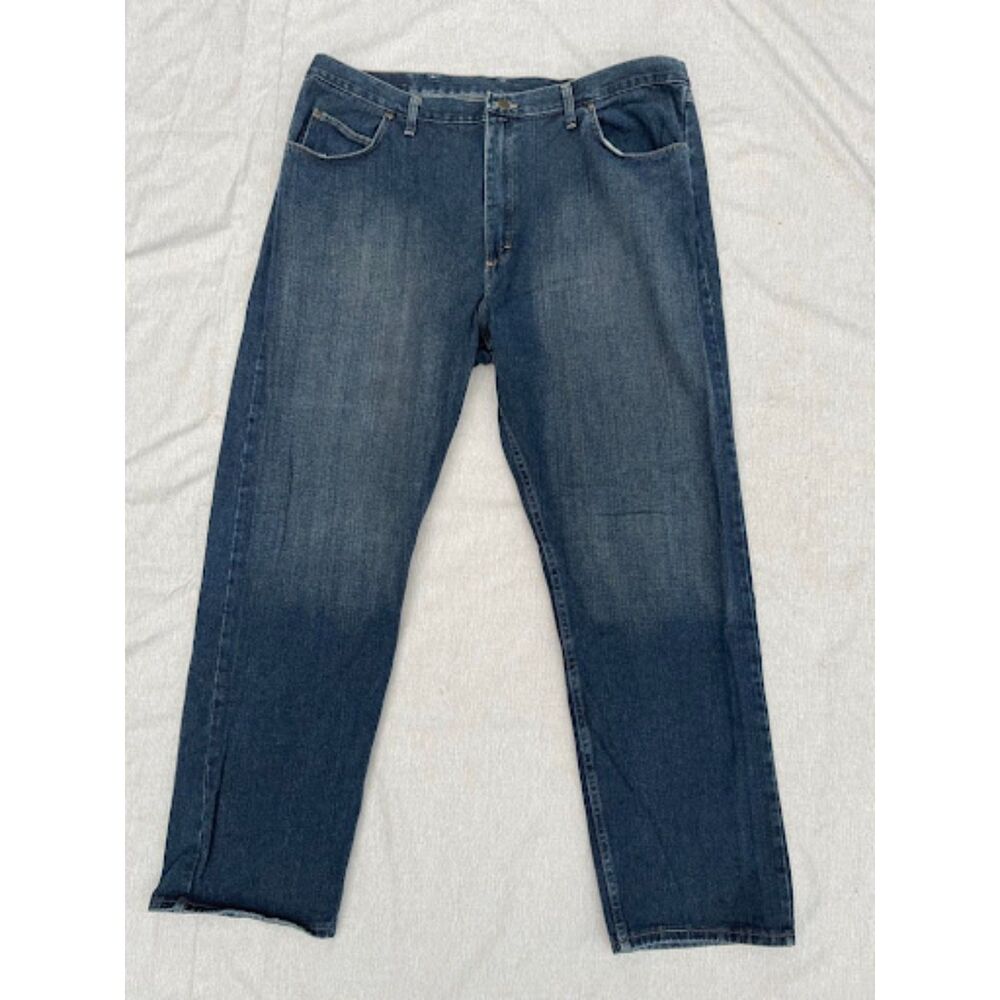 Wrangler Authentic Jeans Mens 42x32 Relaxed Fit Medium Dark Wash Denim 97601BZ